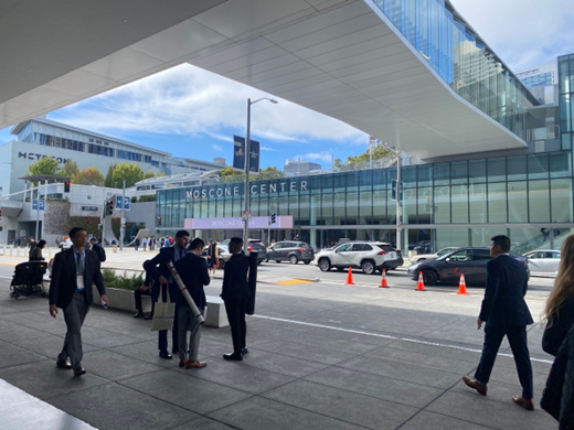 MOSCONE CENTER入り口